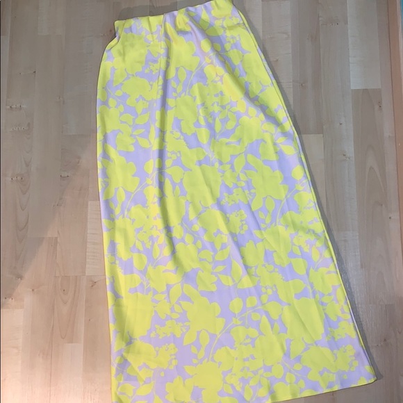 ASOS bias satin slip midi skirt in bright floral - Picture 6 of 9